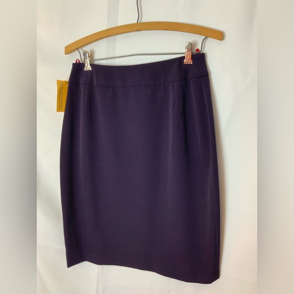 Thalian wool blend plum skirt size 4 BNWT - Picture 4 of 7